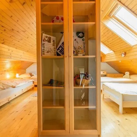 Zazer Penthouse 게스트하우스